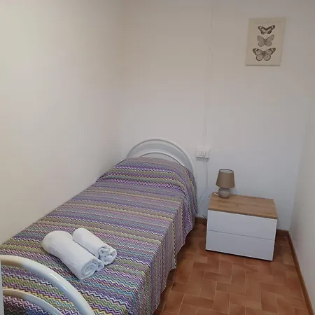 Inti Apartment *