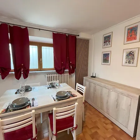 Apartment Inti